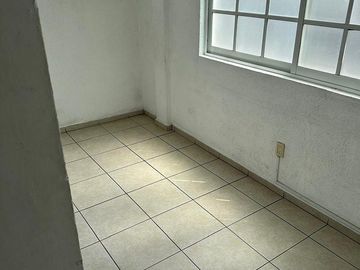 CASA EN RENTA EN JARDINES DE LA HACIENDA, QUERETARO