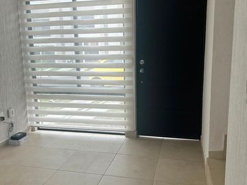 CASA EN RENTA EN MESETA, QUERETARO