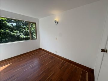 Se Arrienda Apartamento en Unidad el Encierro, El Poblado