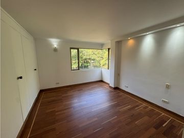 Se Arrienda Apartamento en Unidad el Encierro, El Poblado