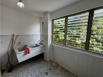 Se Arrienda Apartamento en Unidad el Encierro, El Poblado
