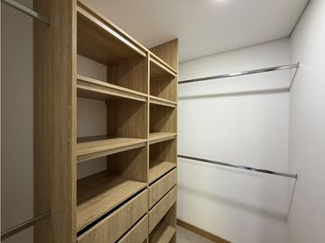 Apartamento para venta en Palmas, piso 4
