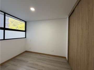 Apartamento para venta en Palmas, piso 4