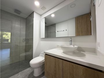 Apartamento para venta en Palmas, piso 4