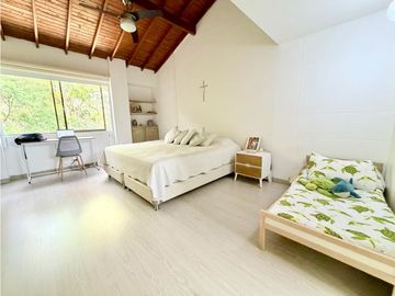 SE VENDE CASA POBLADO LOS BALSOS -POBLADO DE SAN LORENZO