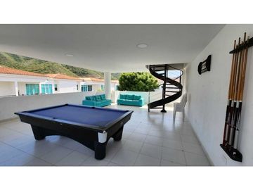 Casa en Conjunto Cerrado Rodadero Reservado - 005R