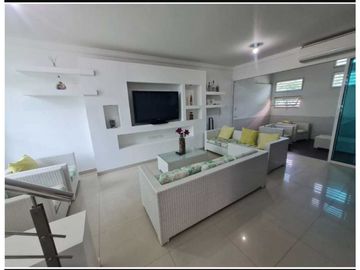 Casa en Conjunto Cerrado Rodadero Reservado - 005R