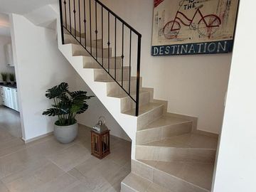 Casa en venta en Zirándaro Privada Los Portales. Precio de oportunidad