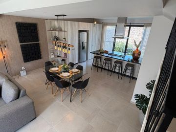 Casa en venta en Zirándaro Privada Los Portales. Precio de oportunidad