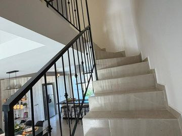 Casa en venta en Zirándaro Privada Los Portales. Precio de oportunidad