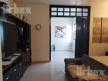 ESPECTACULAR RESIDENCIA EN VENTA EN EL BARRIO DE SANTA LUCÍA, CAMPECHE