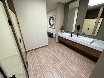 El Refugio Se vende Departamento de 2 Recámaras con Terraza y Amenidades RAH2127