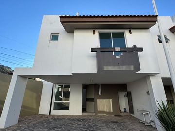 CASA EN VENTA FORTIN
