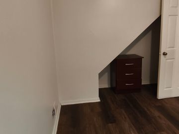 CASA Y 2 DEPARTAMENTOS INTERIOR EN ARRIENDO EN BOSQUEMAR
