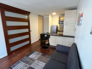 ARRIENDO COMPLETAMENTE AMOBLADO 1H Y 1B