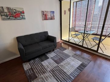 ARRIENDO COMPLETAMENTE AMOBLADO 1H Y 1B