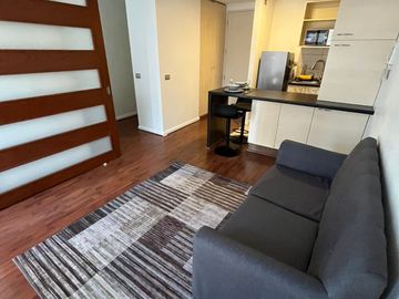 ARRIENDO COMPLETAMENTE AMOBLADO 1H Y 1B