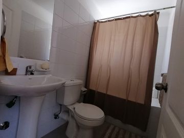 ARRIENDO CASA AMOBLADA CONDOMINIO EN QUILPUE