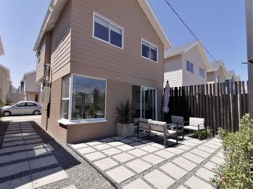 ARRIENDO CASA AMOBLADA CONDOMINIO EN QUILPUE