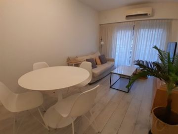 VENTA 3 AMBIENTES. FLORES. APTO CREDITO