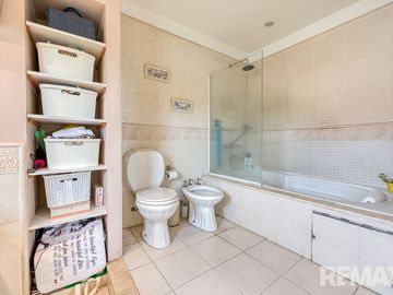 Venta Casa 5 amb. Club de Campo Pueyrredon Pilar
