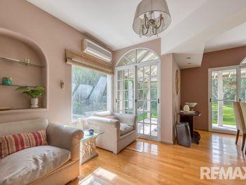 Venta Casa 5 amb. Club de Campo Pueyrredon Pilar