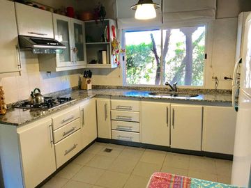 VENTA CASA 5 DORMS BARRIO VILLA OLIVOS KM 36