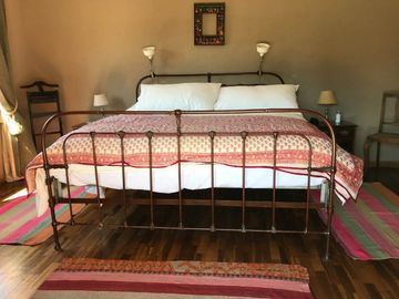 VENTA CASA 5 DORMS BARRIO VILLA OLIVOS KM 36