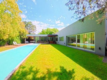 VENTA CASA 4 AMB 1 PLANTA C/PILETA CARMEL CC PILAR