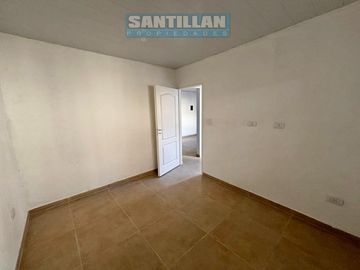 DEPARTAMENTO 2 AMBIENTES A ESTRENAR CON GRAN PATIO. LAFERRERE CENTRO.