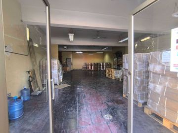 Local comercial en arriendo  en SANTIAGO