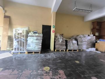 Local comercial en arriendo  en SANTIAGO