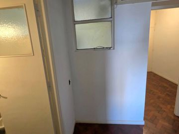 DEPARTAMENTO VENTA MONSERRAT 3 AMB CON PATIO
