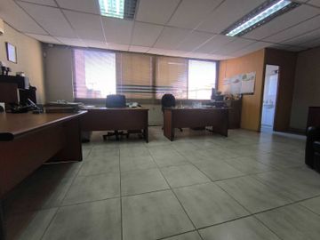 Local comercial en arriendo  en SANTIAGO