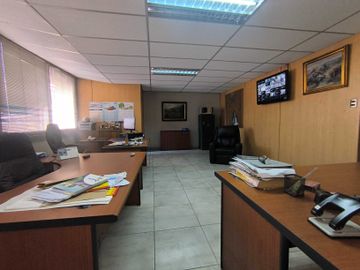 Local comercial en arriendo  en SANTIAGO