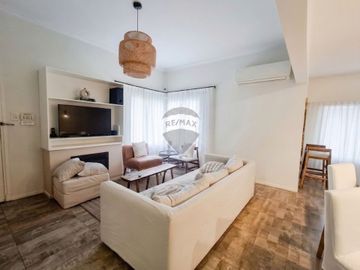Vende casa 4amb Olivos Golf Vicente López Pileta