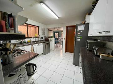 Casa en venta  en LO BARNECHEA
