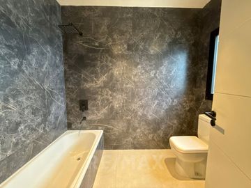 CASA 6 AMB VENTA B°SAN PABLO MUDATE YA CON EL 30%