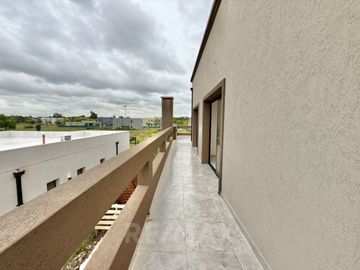 CASA 6 AMB VENTA B°SAN PABLO MUDATE YA CON EL 30%