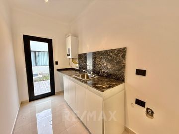 CASA 6 AMB VENTA B°SAN PABLO MUDATE YA CON EL 30%