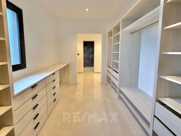 CASA 6 AMB VENTA B°SAN PABLO MUDATE YA CON EL 30%