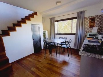 VENTA DOS DUPLEX AMOBLADOS EN TANTI ARROYO PROPIO