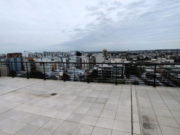 Semipiso de tres ambientes muy luminoso