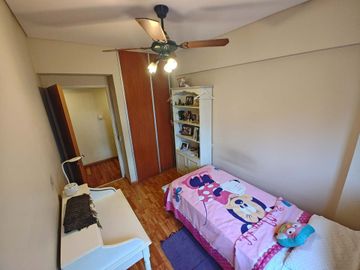 Semipiso de tres ambientes muy luminoso