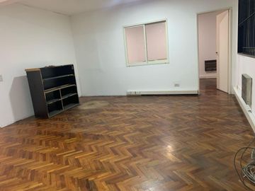 VENTA DE OFICINA EN CABA