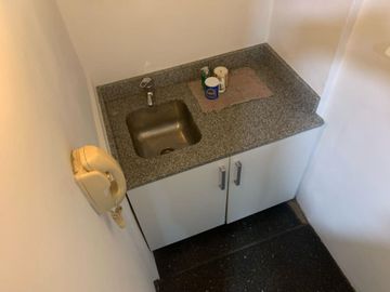 VENTA DE OFICINA EN CABA