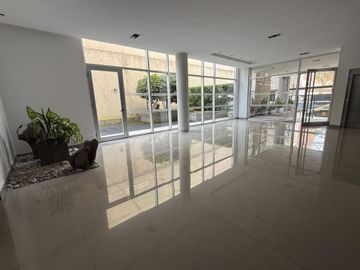 ALQUILER EXCELENTE 2 AMB COCHERA. Edificio Premium