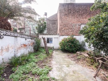 ALQUILER LOCAL COMERCIAL FONDO LIBRE 300M2 TOTAL