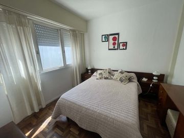 VENTA DEPARTAMENTO 2 AMBIENTES LUMINOSO CENTRO