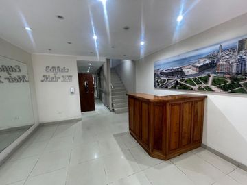 VENTA DEPARTAMENTO 2 AMBIENTES LUMINOSO CENTRO